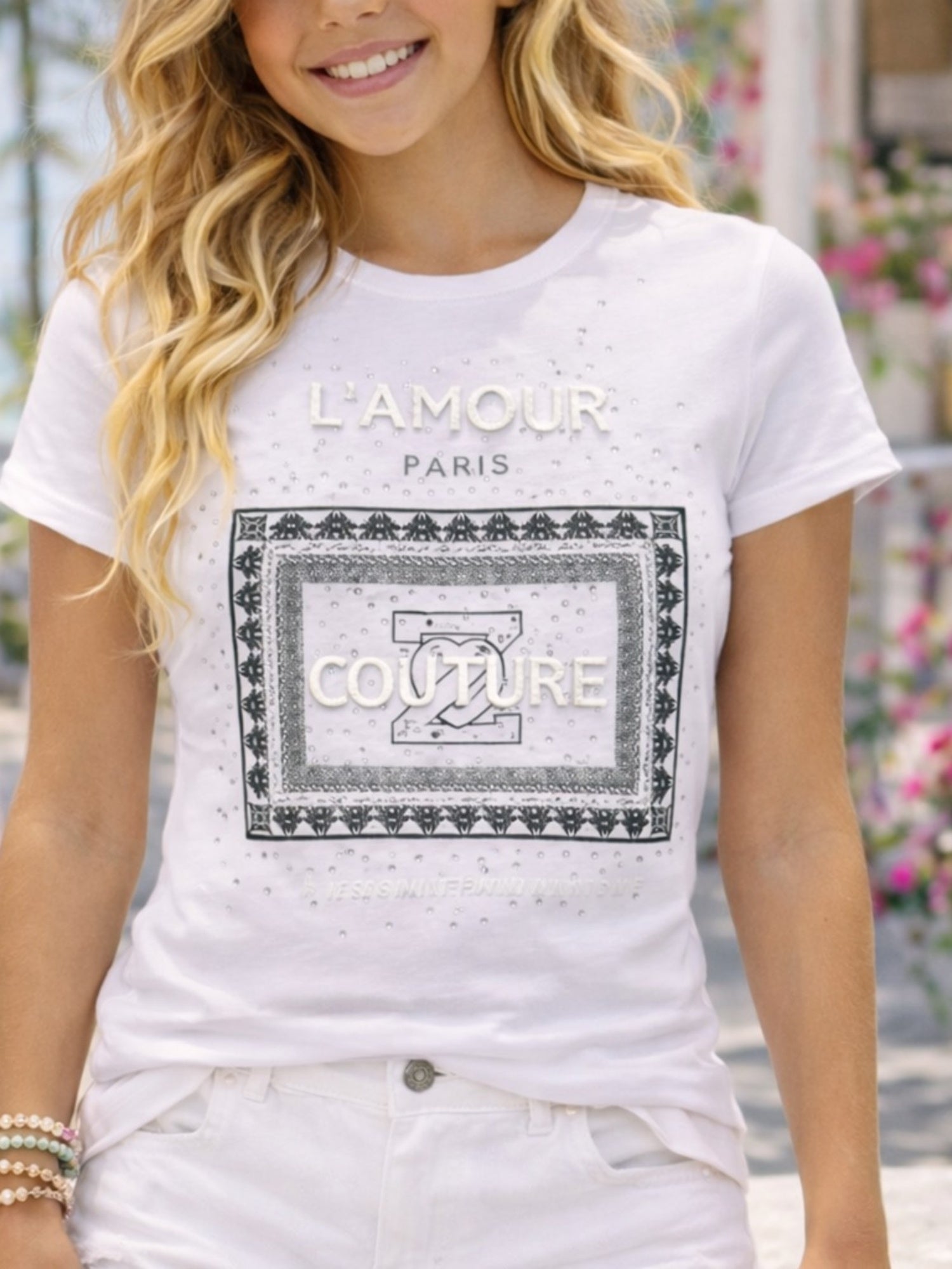 “Stijlvol meisjes T-shirt met glitterdetail – Paris vibes”