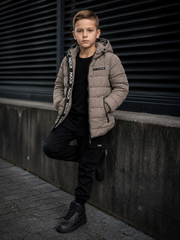 ICON Jongens Winterjas Taupe – Gewatteerde Jas met Capuchon
